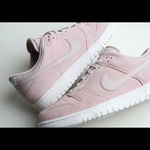 Nike Dunk Low “Silt Red”